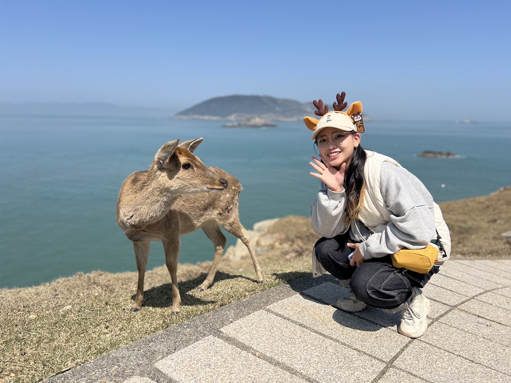 ▲馬祖藍調時光系列活動4月1日起推出「跳島大坵抽鹿角」活動。（記者蘇彩娥攝）