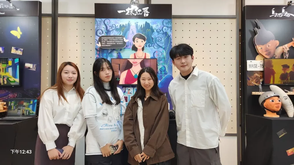 〈一抹紅唇〉製作團隊分享灰色產業中的女性處境。(圖/陳惠玲攝影)