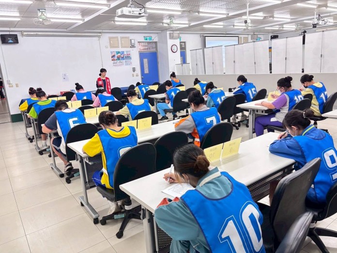 新生醫專攜手桃園教育局 國中醫護技藝競賽吸引9校選手角逐 80 h5sf5dfw