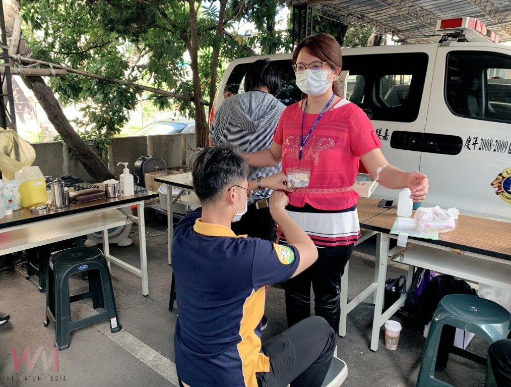為防疫英雄提供健檢 臺中醫院前進衛生局進行員工健檢與癌篩 - https://www.watchmedia01.com
