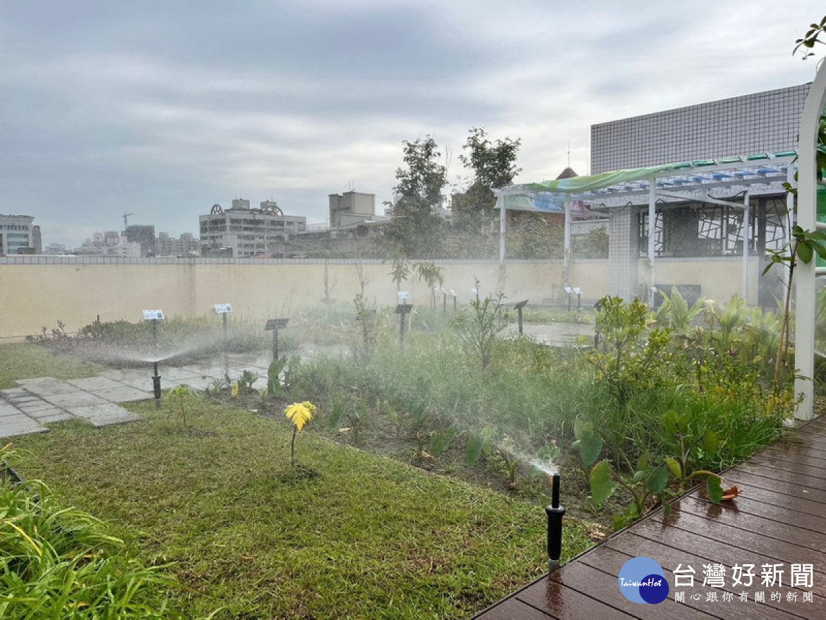 ▲高市建築物立體綠化及綠屋頂補助計畫即日起開放受理申請，並於5月20日前截止。
