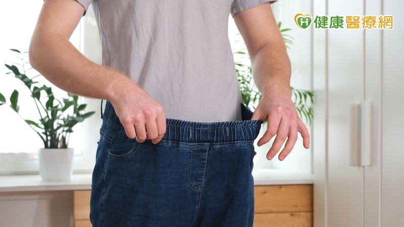 真的縮小一號！「微創減重手術」助百斤男減掉46 公斤　慢性病也獲得改善
