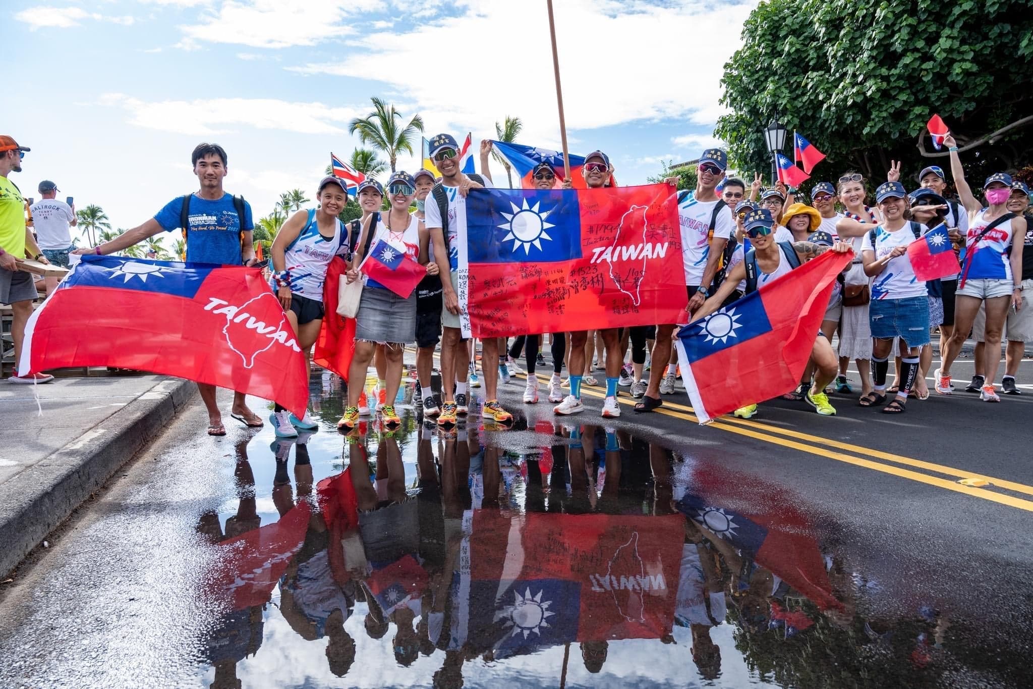 2022 IRONMAN KONA 世界錦標賽成了歷年來最多台灣選手一同前往挑戰的一屆!圖片來源:葉冠逸