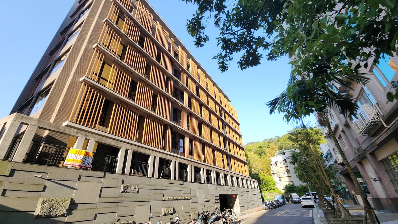 享受都會區的純住天地 北市內湖區大直香榭、 文德佳園、 聯勤三喜受青睞 240 享受都會區的純住天地 北市內湖區大直香榭、 文德佳園、 聯勤三喜受青睞 239
