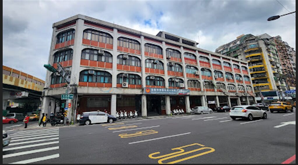 基隆市副分局長偷情10年 豪擲635萬幫小三開餐廳 230 基隆市副分局長偷情10年 豪擲635萬幫小三開餐廳 229