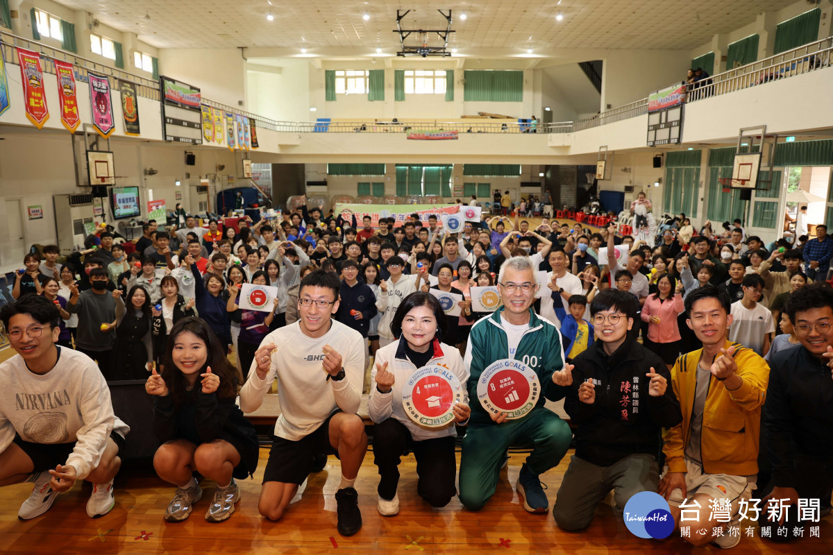 雲林縣政府今天舉辦「蛇我其誰」青年趣味運動會／翻攝照片
