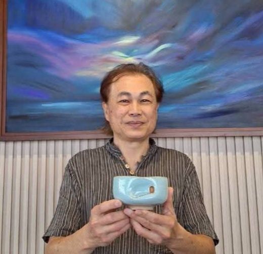 ▲陶藝家范仲德老師茶碗個展，本次展出主題“踽踽而行享受孤獨”。（圖／記者陳彥霖翻攝）