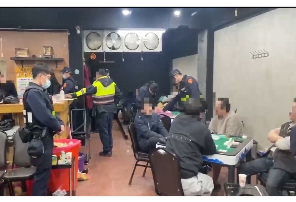 棋牌社變相經營麻將場 臉書揪團聚賭9人送辦 217 248250329a01