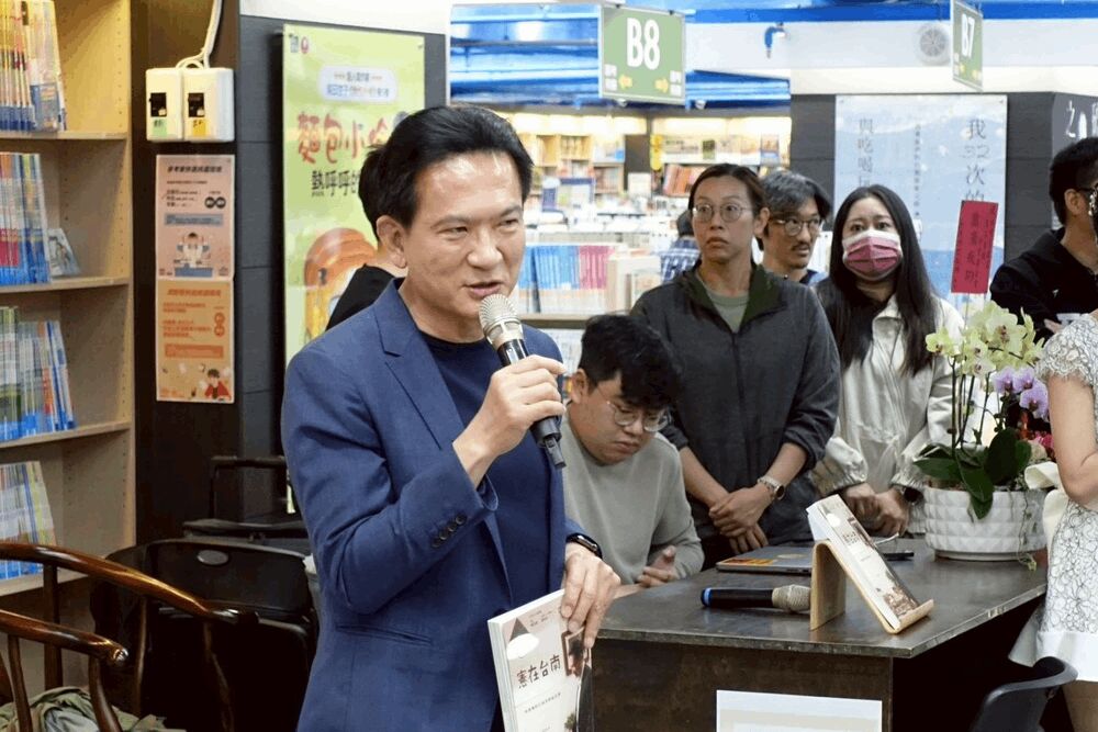 籲民進黨全黨投入罷免潮 林俊憲示警:失敗將讓國會藍白更強勢 202 照片來源:林俊憲國會辦公室