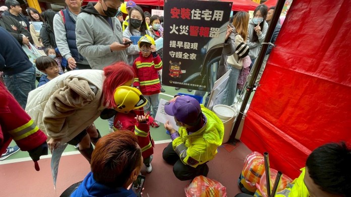 圳頂消防分隊強化民眾防火知識 清明前夕前進仁和國小宣導 65 S 465330243 0