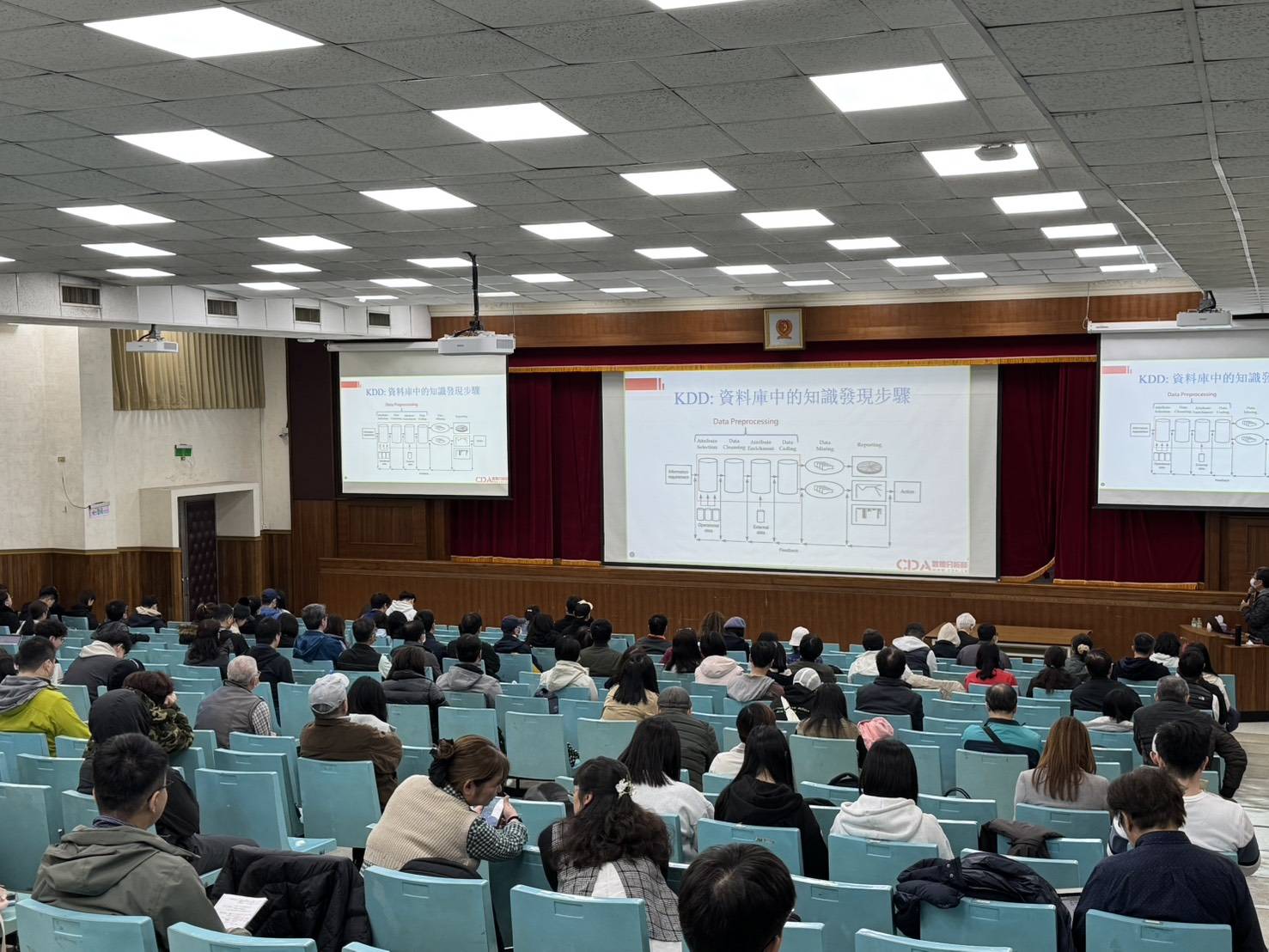 不只是證照!1111「AI應用規劃師培訓班」幫你解鎖職場超能力 - https://www.watchmedia01.com