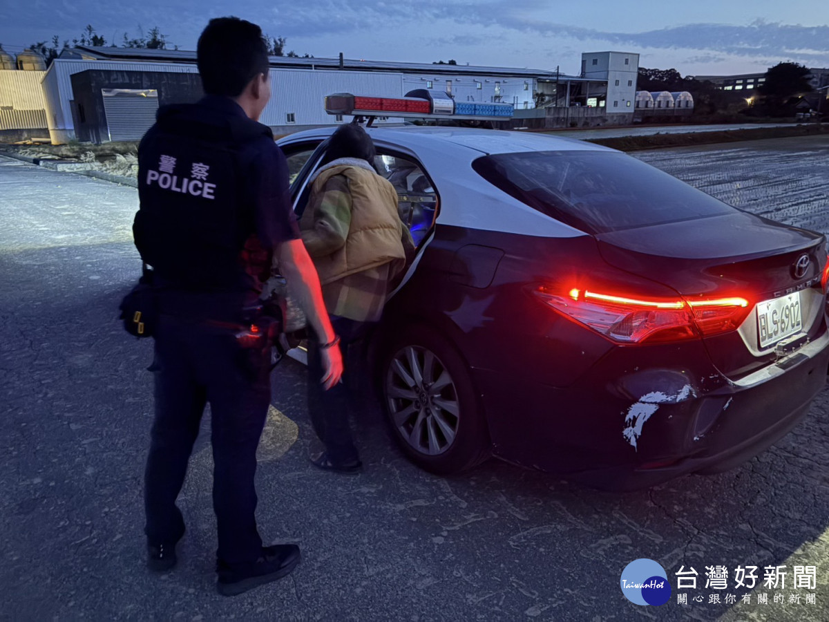 婦人迷路警方協尋，最終警方順利聯繫婦人的家人讓她平安返家。