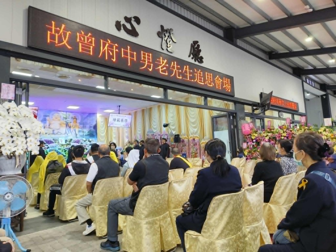 屏東市民代表曾文章 父喪各界前往弔唁 場面隆重哀戚