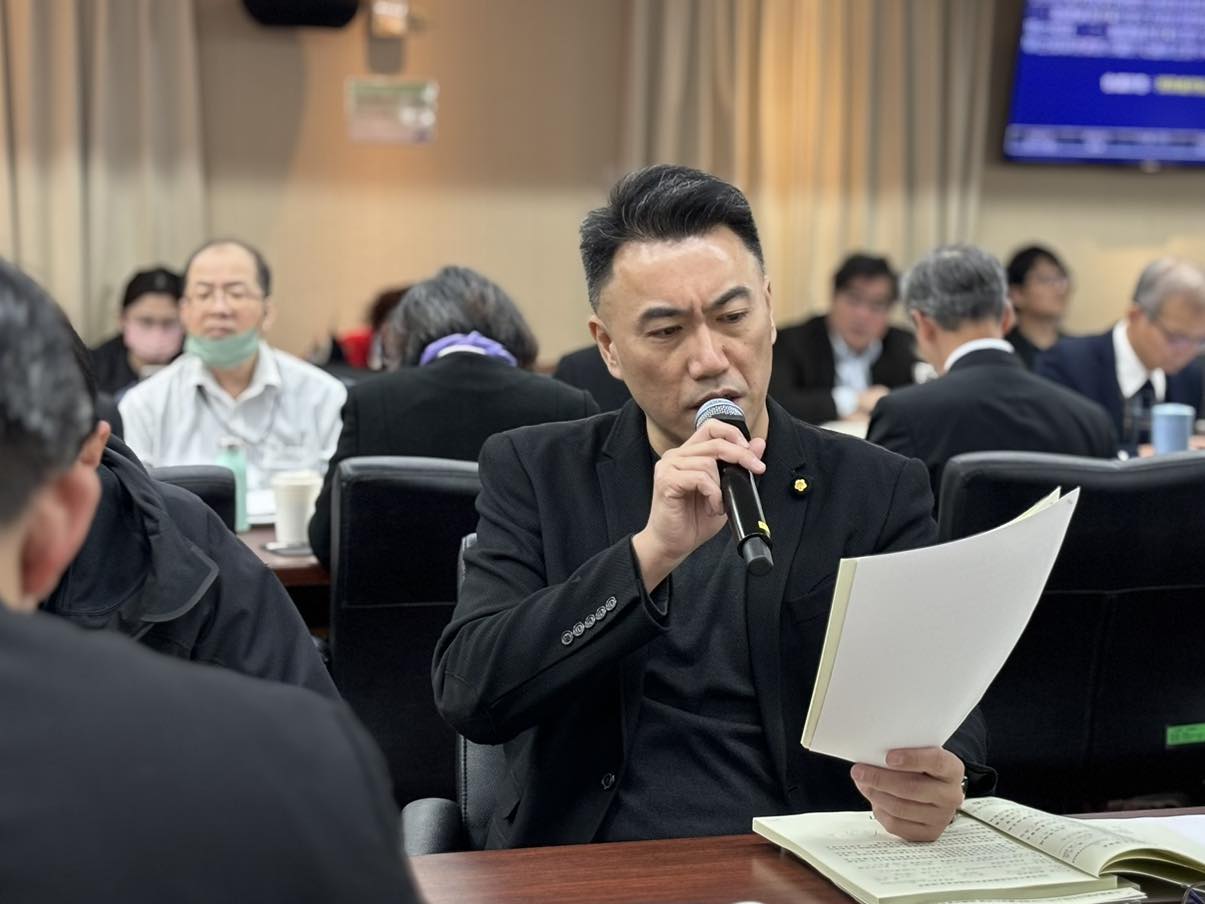 卓榮泰通令要親審翁曉玲索資 林沛祥批「惡意造謠」:此風不可長 240 卓榮泰通令要親審翁曉玲索資 林沛祥批「惡意造謠」:此風不可長 239