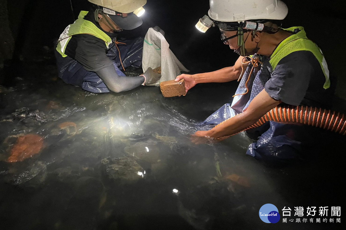 應梅雨季節以及極端氣候帶來的暴雨挑戰，市府水務局完成桃園市滯洪池及雨水下水道巡清。<br /><br /> <br /><br /> 
