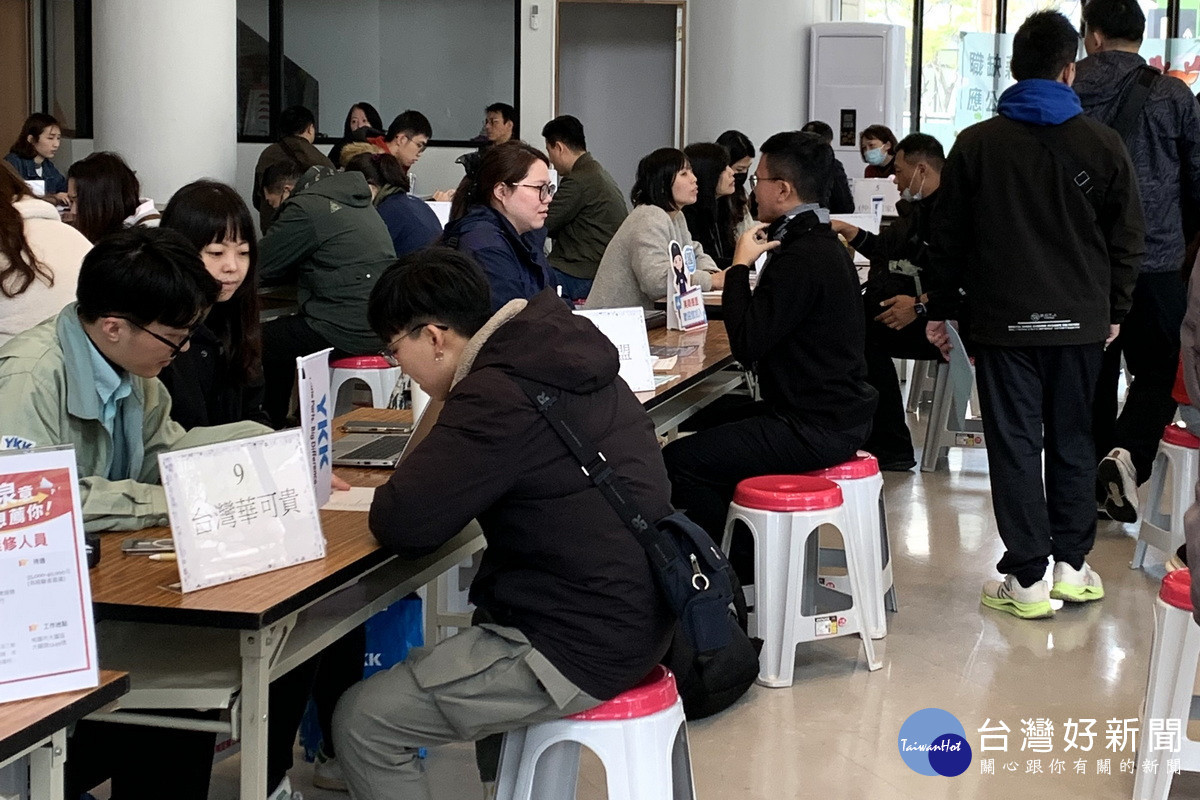 桃園市政府就業職訓服務處4月份將辦理6場徵才活動。