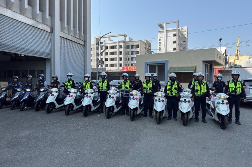 新購58輛警用車輛 雲林警結合AI智慧巡防系統偵查犯罪 244 CNEWS204250331a05
