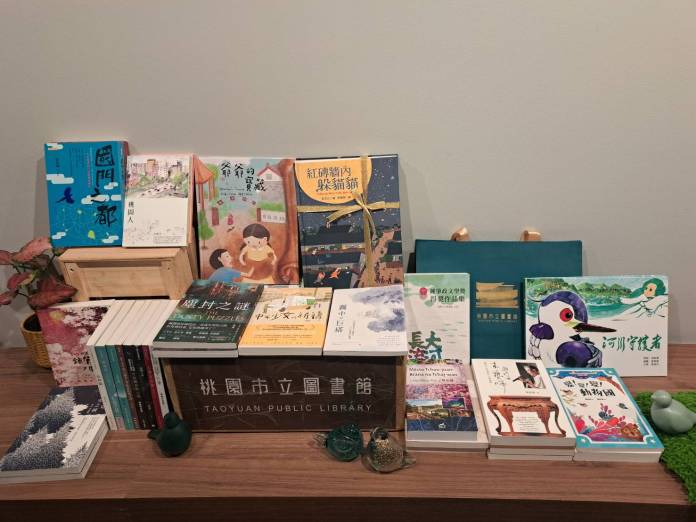 桃園代表團赴澳洲洛根市交流 互贈特色書籍歡慶締盟30周年 79 633424