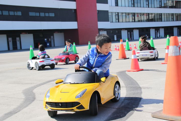 兒童清明連假/必去!18歲以下免費玩樂園 小小賽車手自駕體驗登場