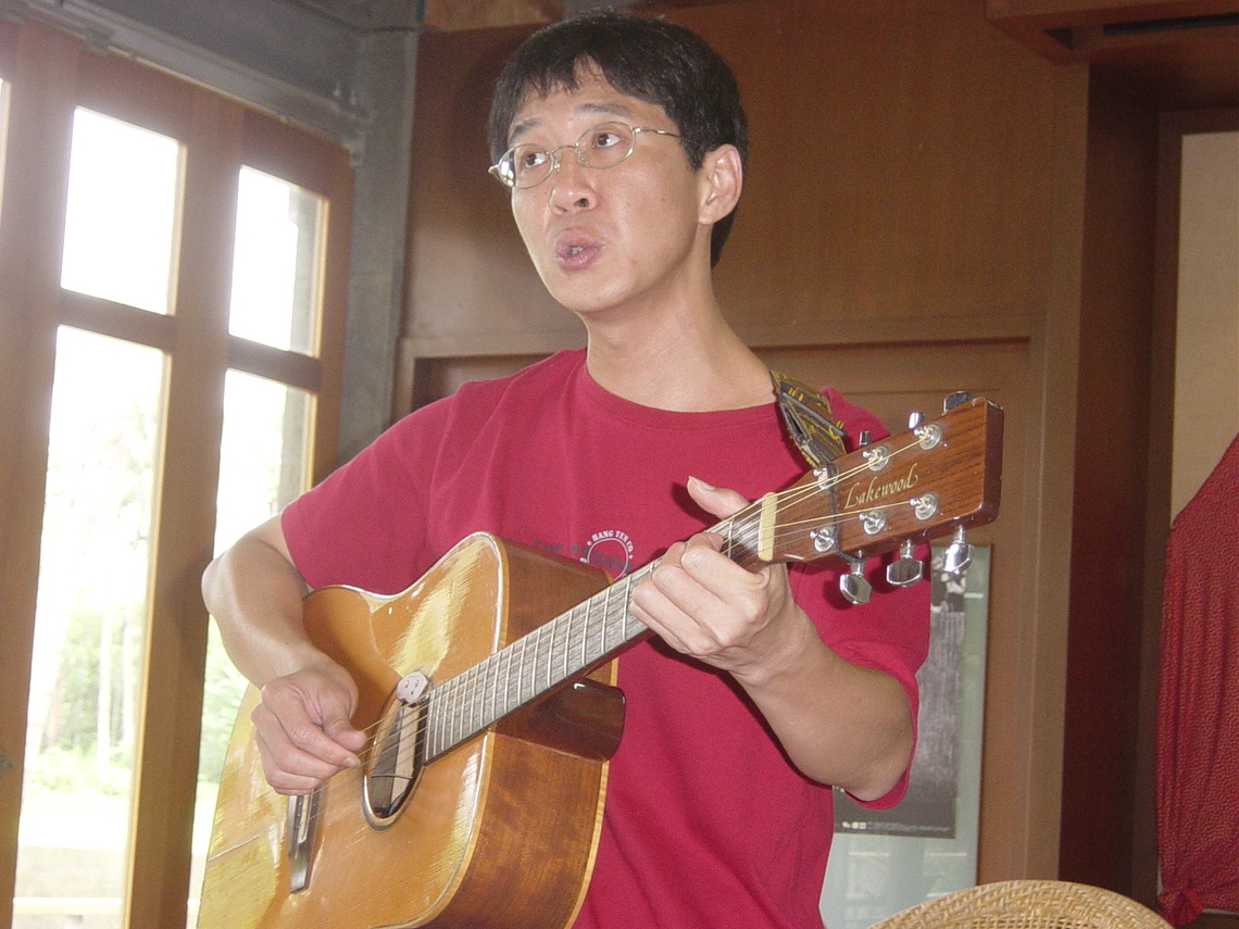林生祥創作最佳金曲金音 /黃山高 /2014高雄小故事三級獎/漾新聞