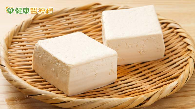 豆漿、豆腐吃出子宮內膜癌?婦產醫揭答案!對2類女性還有「這些益處」