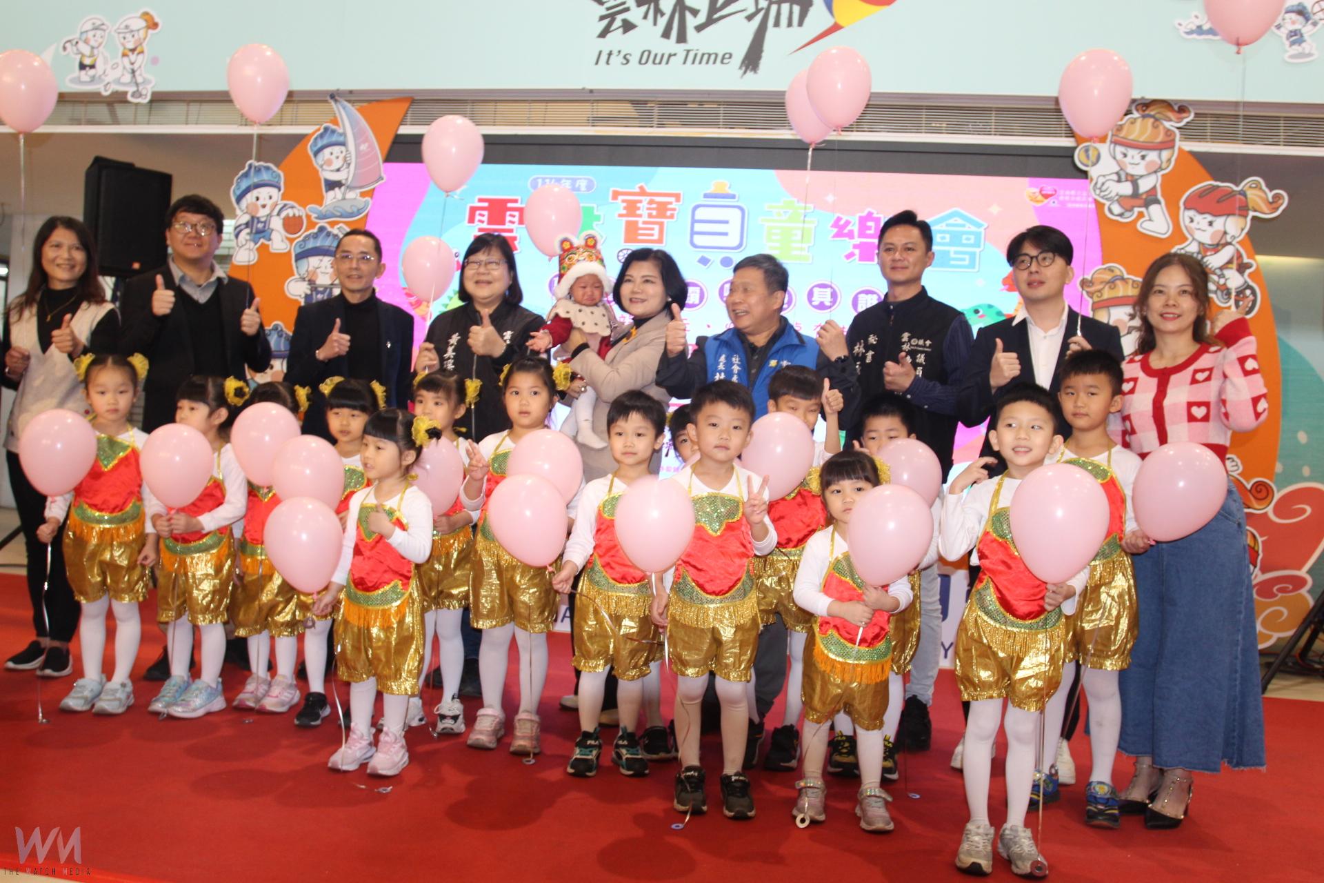 雲林萬龍爭霸寶貝同樂會    寶寶抓周競爬搬搬樂無窮