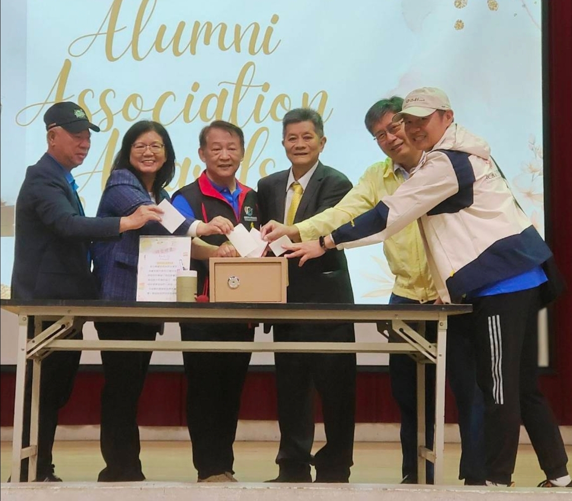 漾新聞|路竹高中70週年校慶 時光走廊回憶精彩