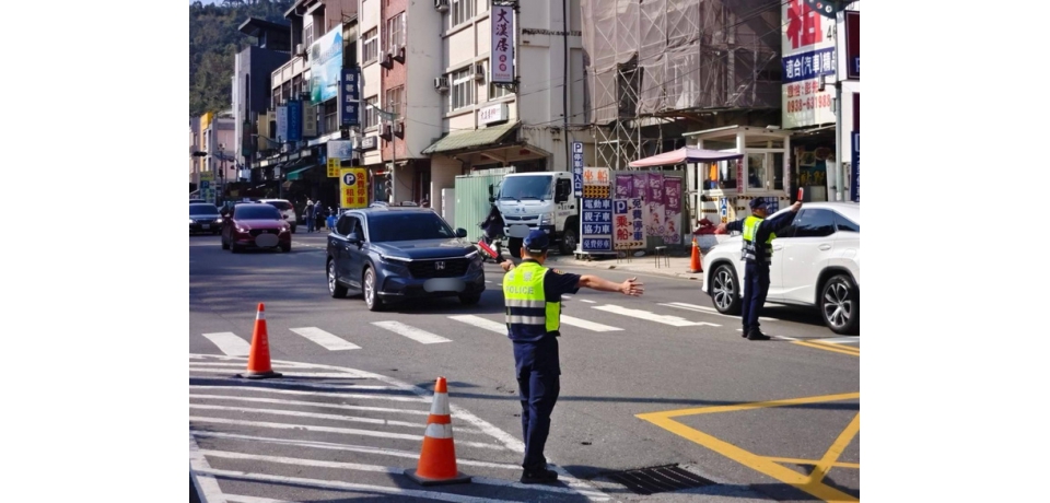 114年清明返鄉祭祖 投警加強交通疏導維護行車順暢