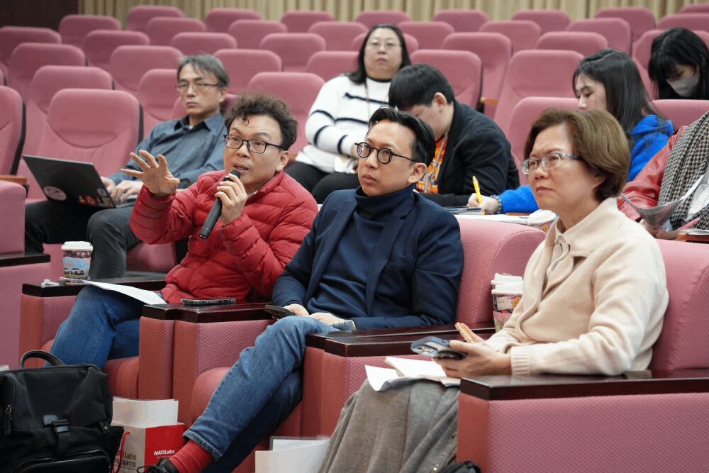 照片來源：鄭正鈐國會辦公室