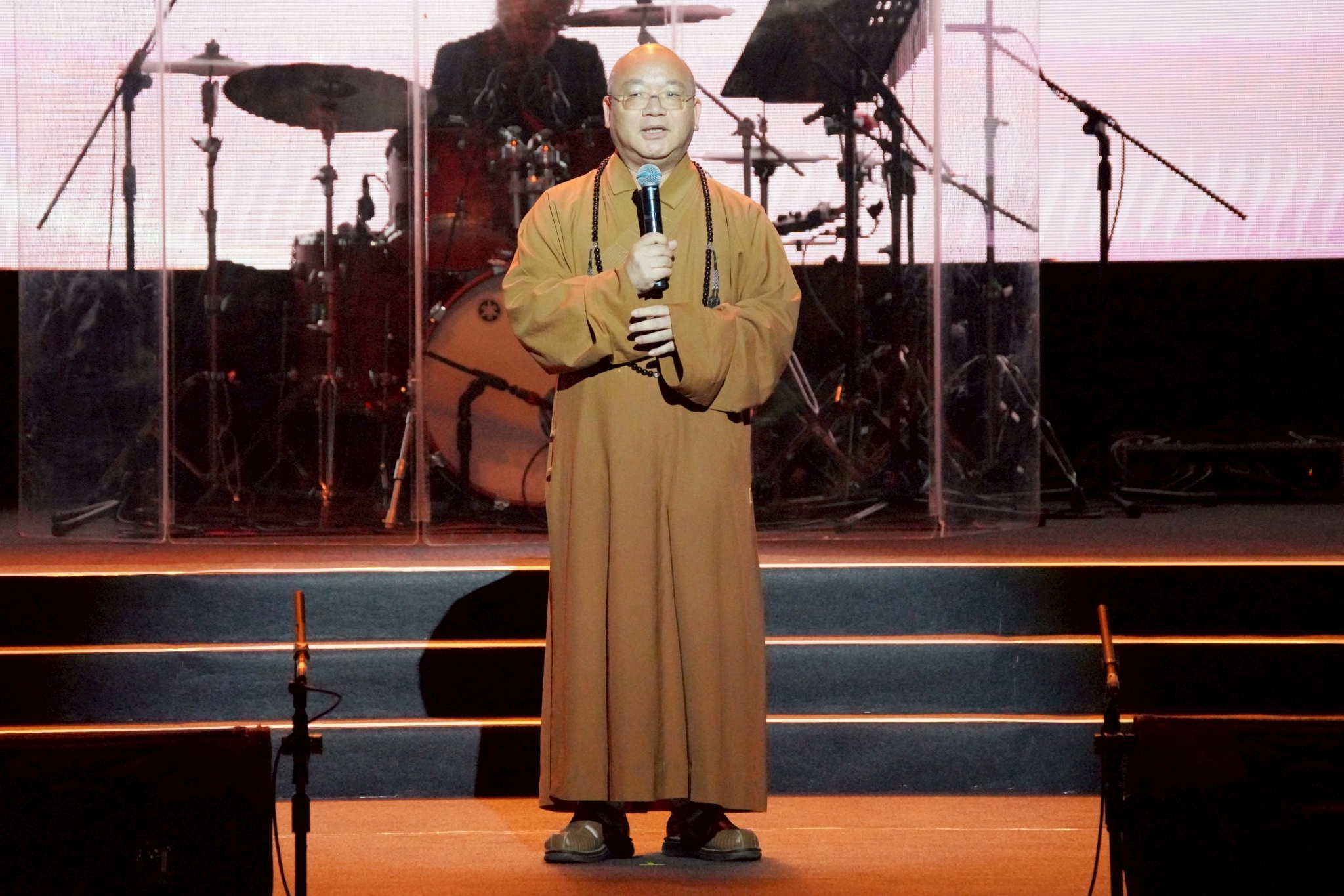 《永恆的星》文化音樂會 弘揚人間佛教 祝禱災區平安 - https://www.watchmedia01.com