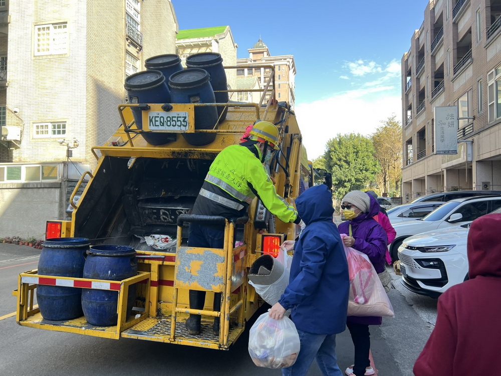 桃園清明連假垃圾收運不打烊 請民眾配合做好垃圾分類 - https://www.watchmedia01.com