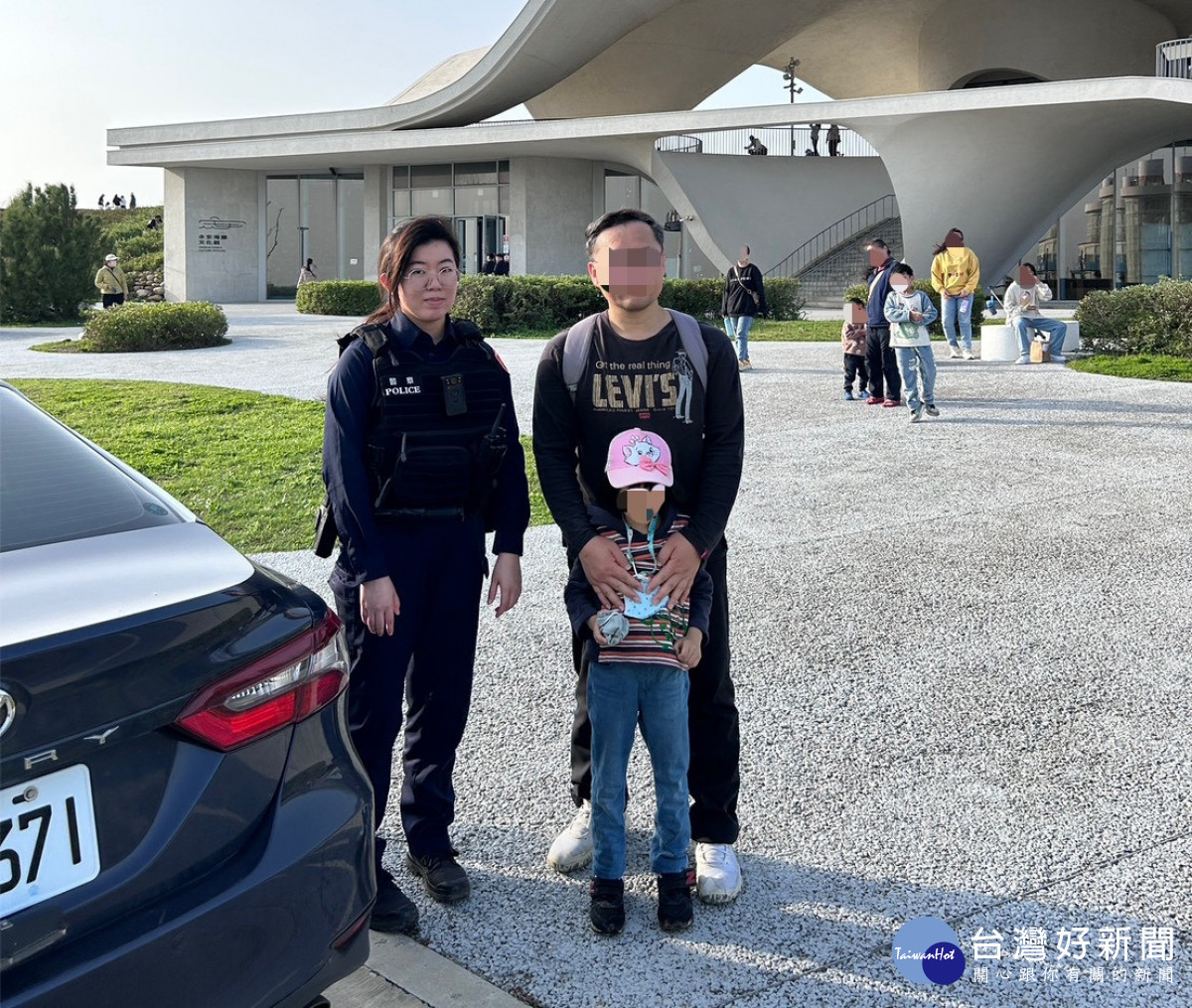 陳姓女童永安海螺文化體驗園區遊玩,不慎走失,警方協助下平安回到父母身邊。<br /><br /> <br /><br />