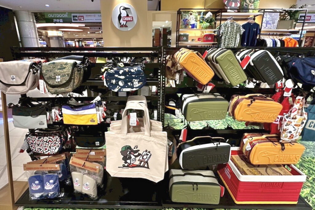 CHUMS於新竹SOGO 4樓推出《CHUMS期間限定快閃店》。