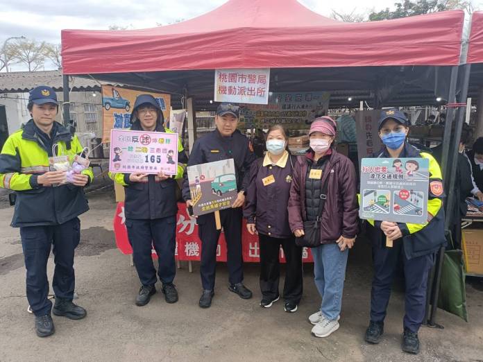 桃警前進佛光山桃園新弘法基地 宣導交通安全觀念 64 657621