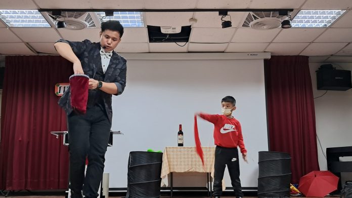 大溪瑞祥國小邀魔術師表演 學童度過歡樂兒童節 77 134470 0 scaled