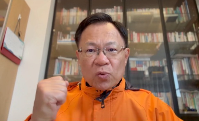 針對美國總統川普丟出來的高關稅核彈,張啟楷呼籲總統賴清德應盡速召開國是會議並對大罷免趕快踩刹車。(圖/張啓楷國會辦公室)