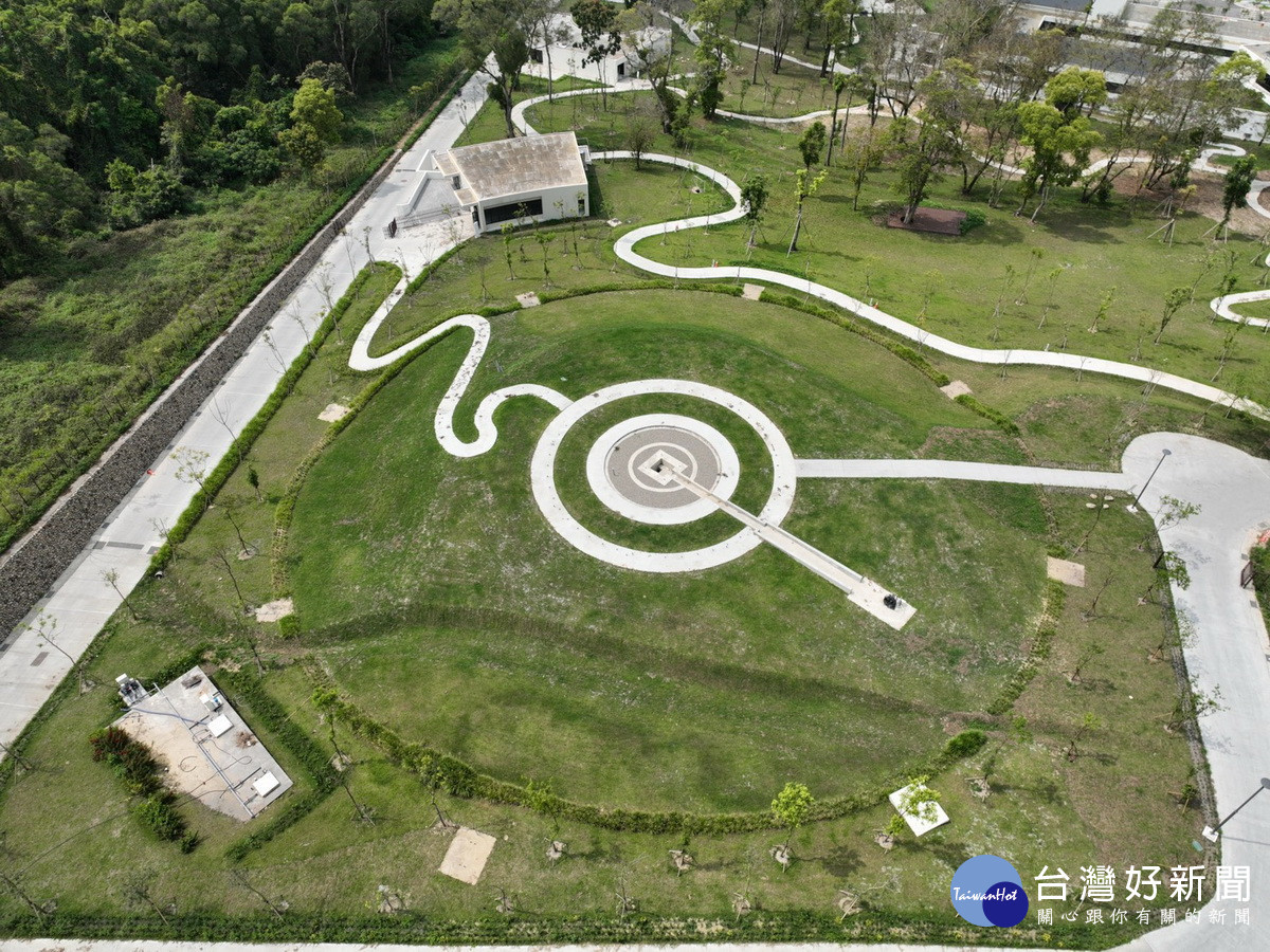 九九峰氦氣球園區基礎工程已完成。(縣府觀光處提供)