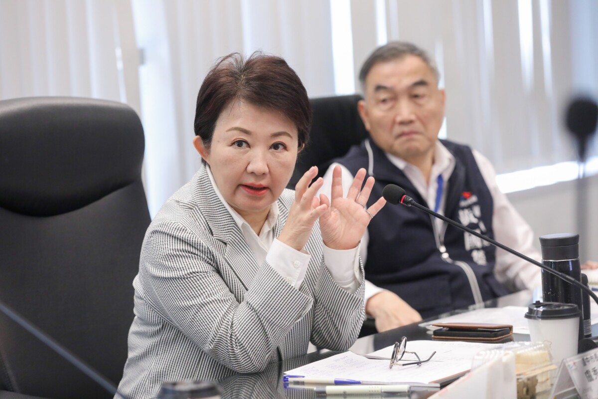 ▲因應對等關稅政策帶來的全球經貿挑戰，市長盧秀燕今(7)日邀集台中市產業公協會代表進行企業座談，主動掌握業者受衝擊情形。(圖/中市府提供)