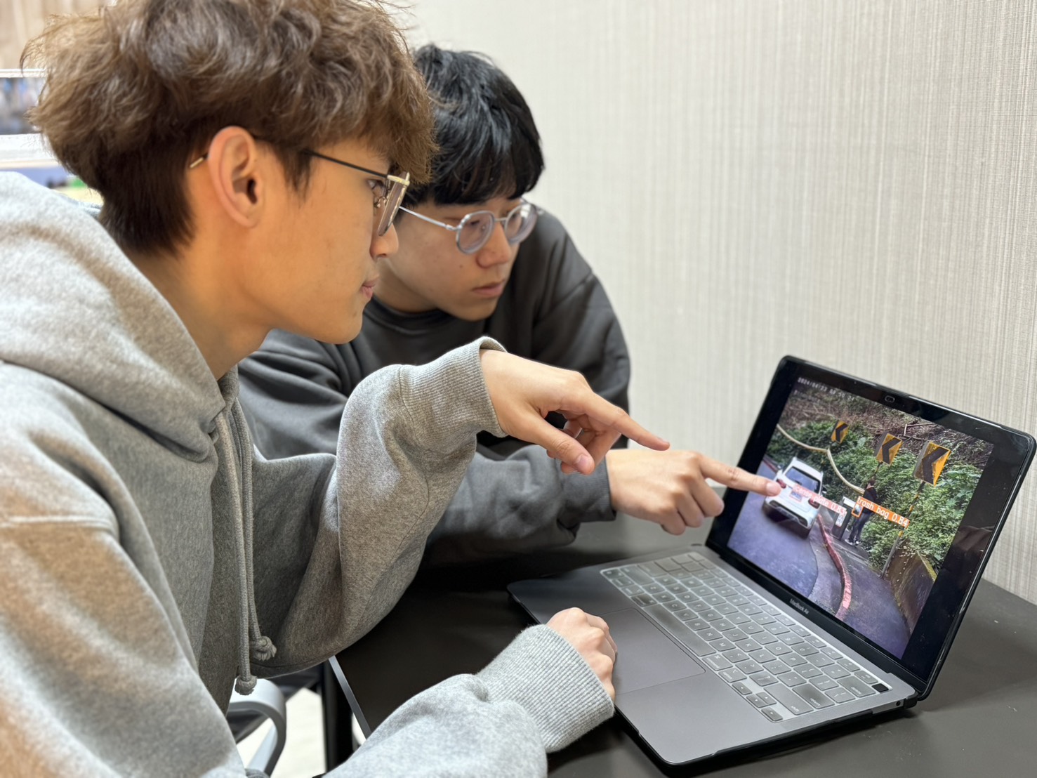 AI科技眼取代人眼抓違規丟垃圾 準確率高且只需1/12的時間 - https://www.watchmedia01.com