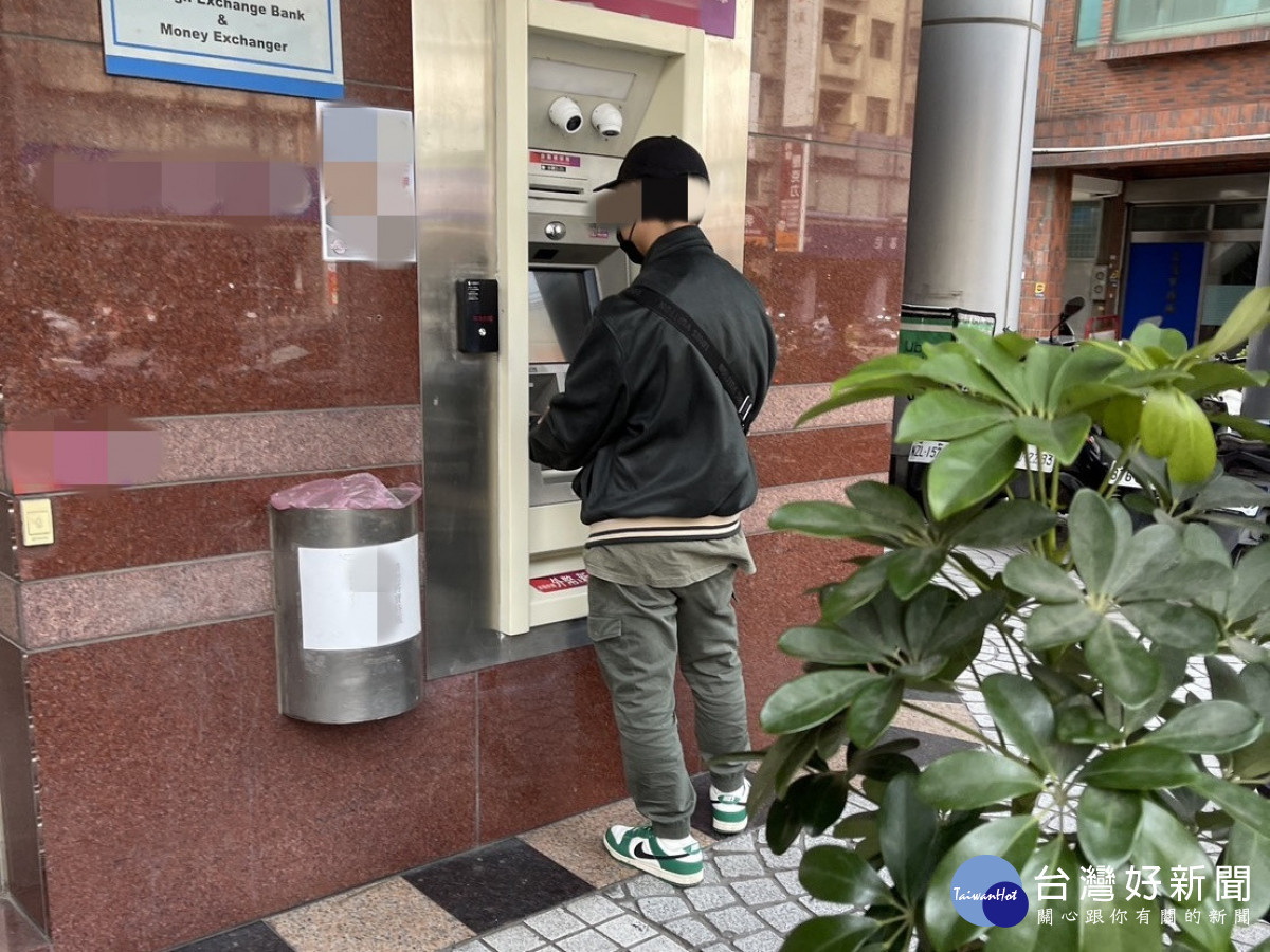 中壢警方查獲馬來西亞車手。