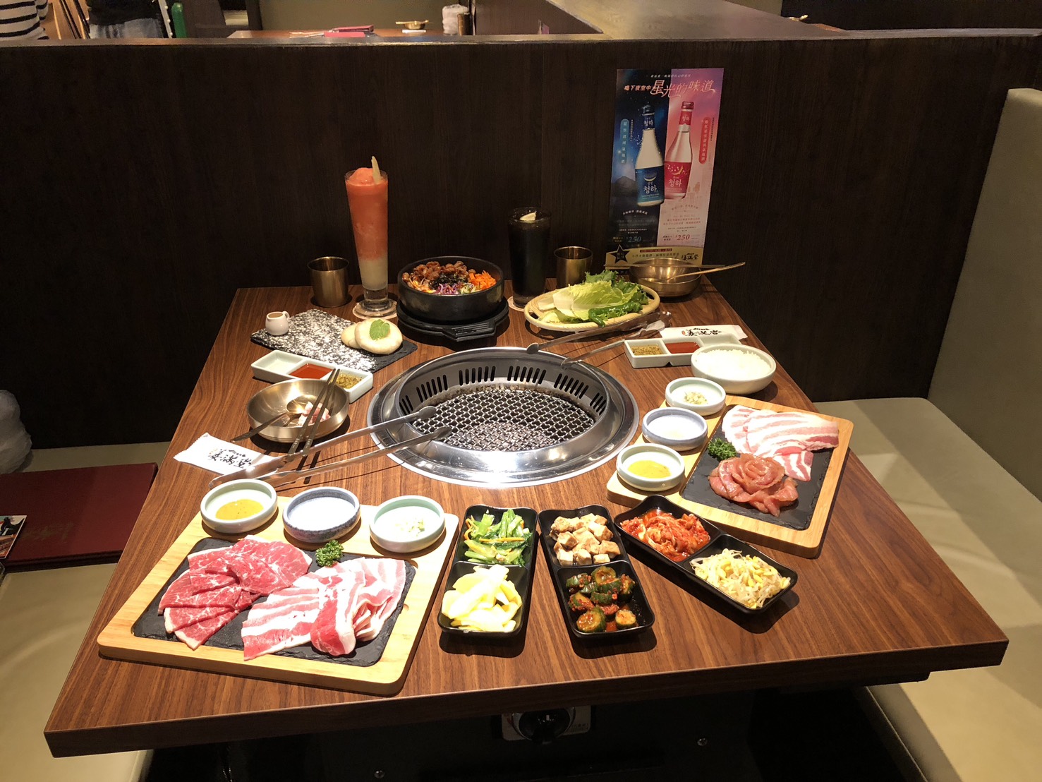 《姜滿堂》推澎湃系個人燒肉午餐 平日最低只要$386 《帕泰家》首推南部「298元就吃得到米其林好滋味」