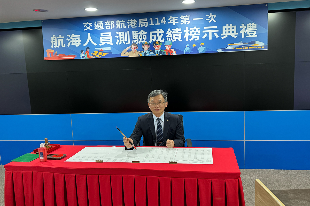 387d25d27bb2e77e0e57b236444c77c4