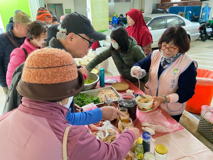 移民署桃園站舉辦開齋節慶祝活動 動手做穆斯林飲食 73 S 75243539 scaled
