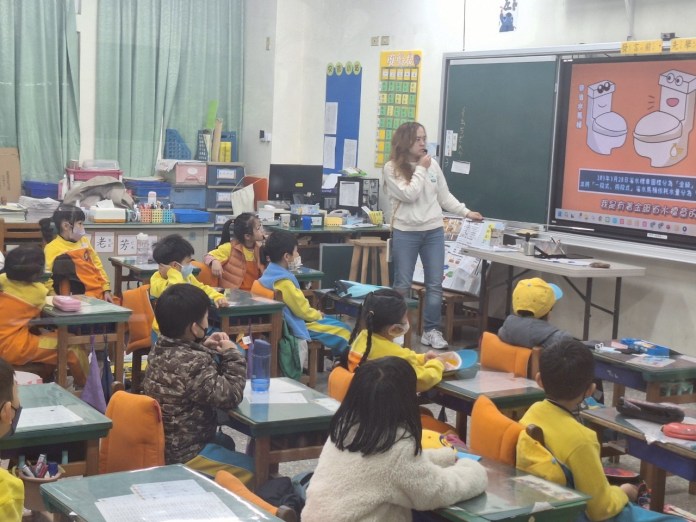 莊敬國小親職教育日連結在地 帶學子走讀桃園水利歷史 77 134780 0