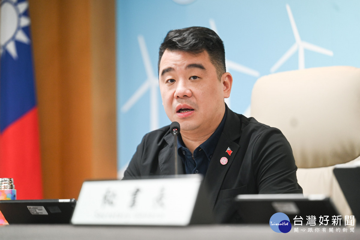 金副秘書長提出建言。