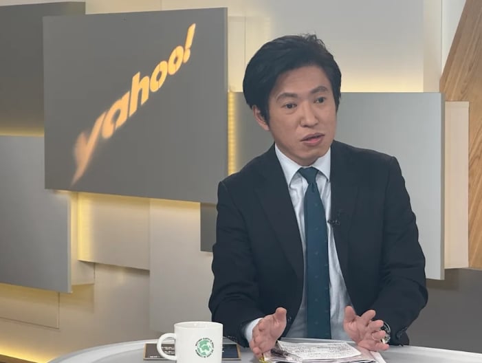 總統府副秘書長張惇涵接受YahooTV《齊有此理》專訪。Yahoo TV提供