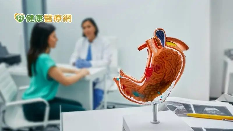 八旬翁罹胃癌憂手術風險 「1治療方式」免挨刀切胃