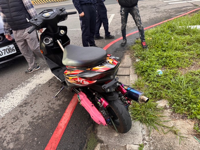 蘆竹南青路「猴子」聚集 重機當場移置保管恐挨罰3萬1 56 S 21848105 0