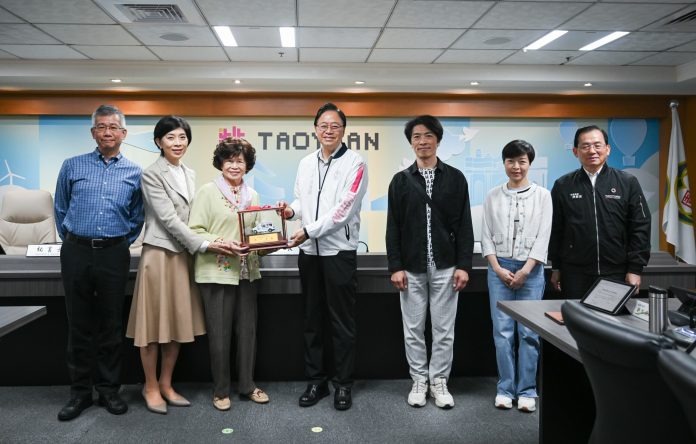 桃園熱心市民捐復康巴士 滿足身心障礙者搭乘需求 80 8bd3ca03 6380 4ce2 8543 d93882fe0943 scaled