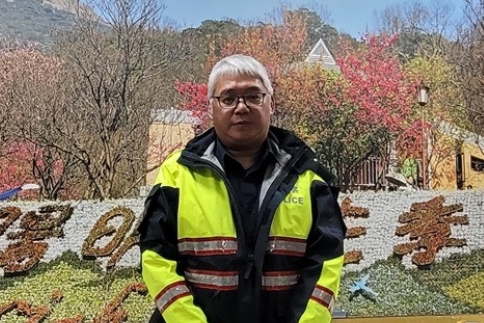 陸生夜間返校山中迷途  細心北投警快速辨位尋獲